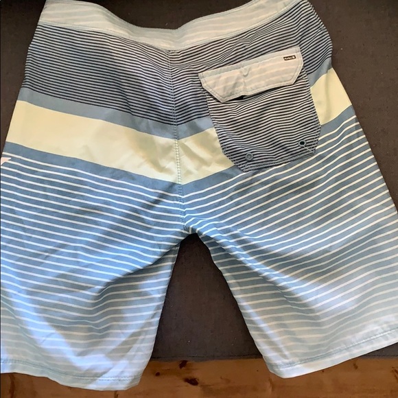 Men’s Hurley Swimming Trunks - Picture 4 of 4